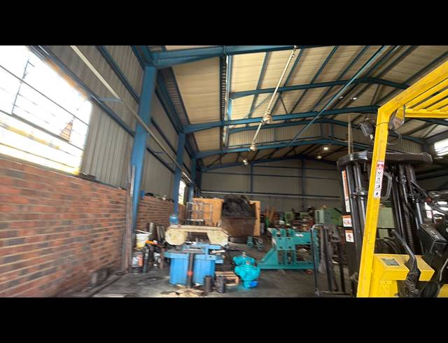 625M² WAREHOUSE TO LET IN SEBENZA